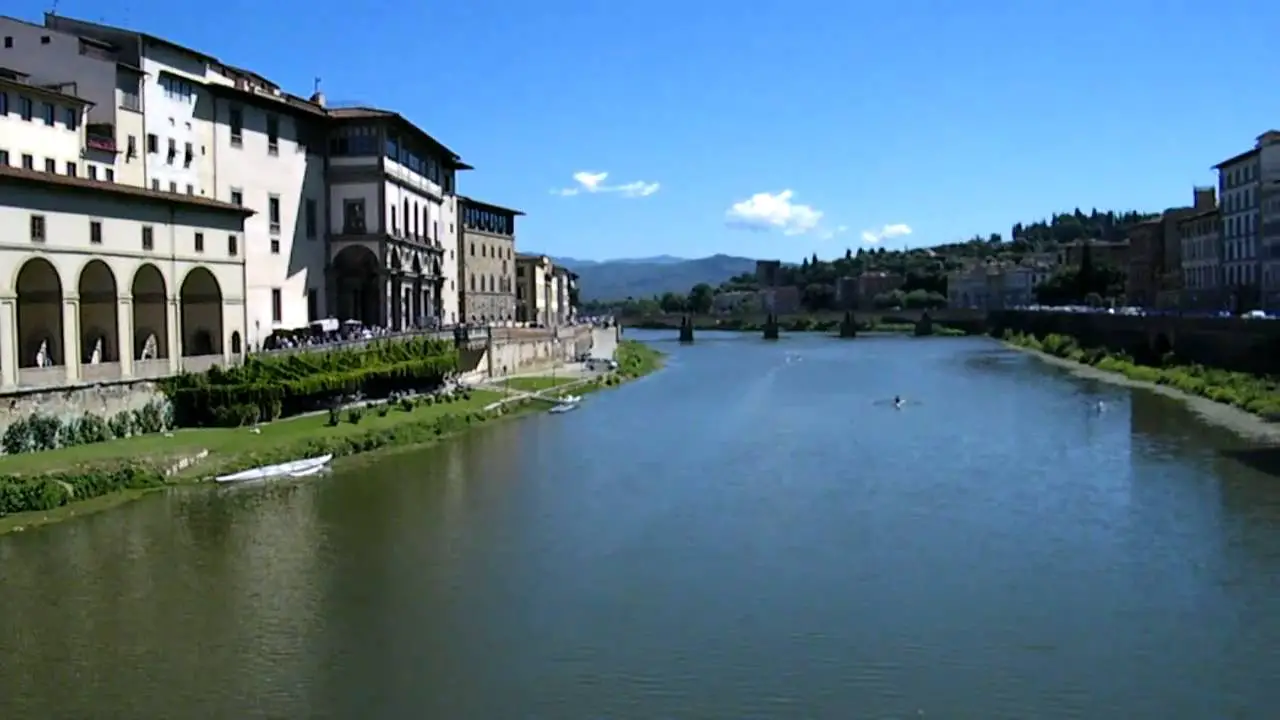 Río Arno. Italia