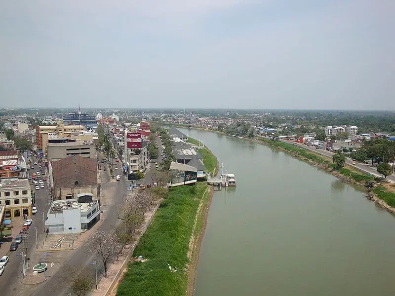 el río Grijalva en Villahermosa