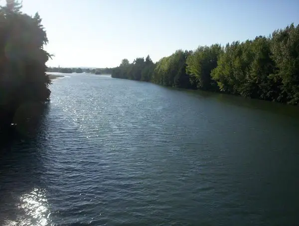 vista del rio laja