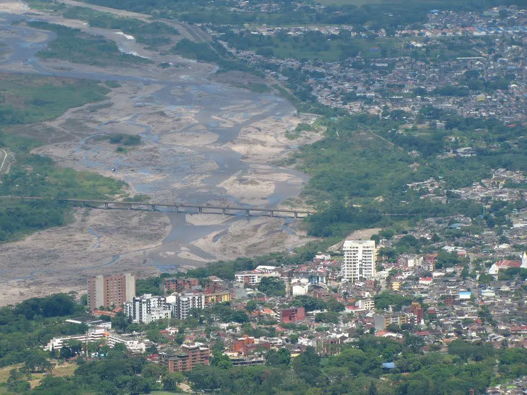 Vista del río Guatiquía